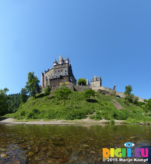 FZ016834-55 Burg Eltz